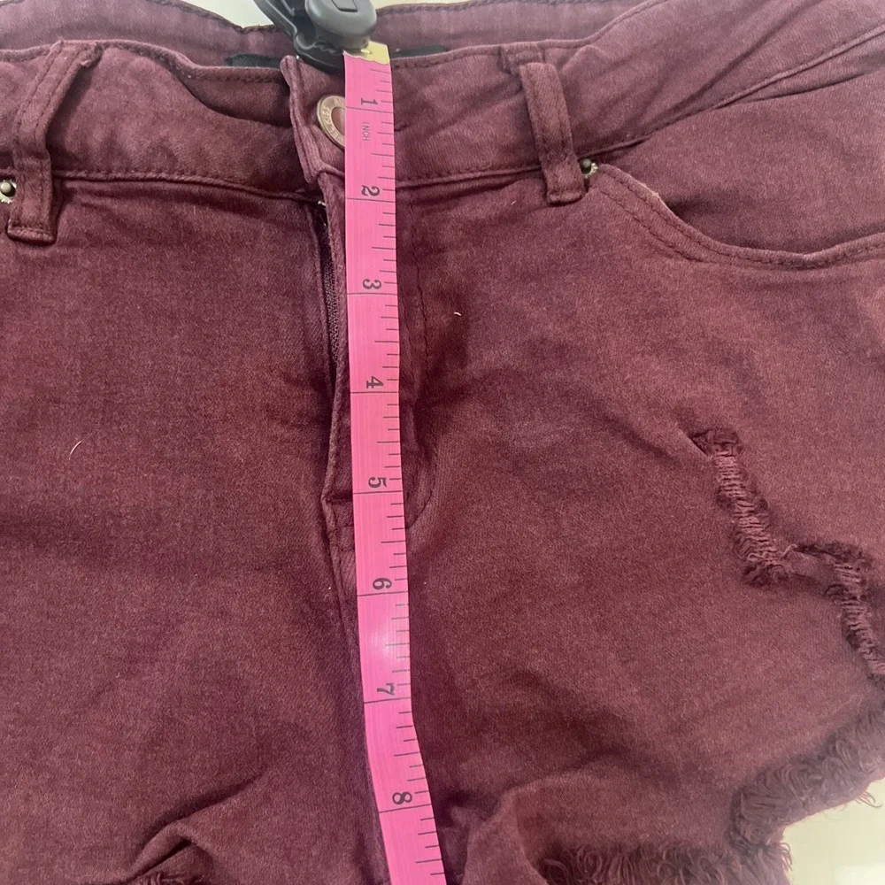Angel Kiss Sz 9 Burgundy Mid‎ Rise Distressed  Frayed Jean Shorts